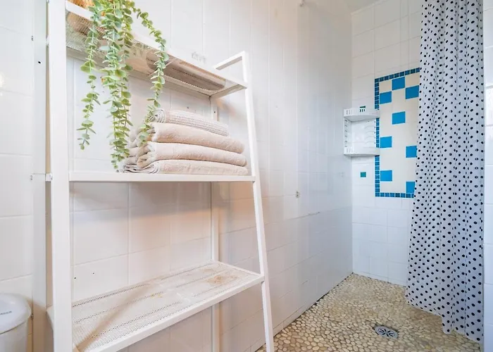 Tatil Evi Casa Feliç, 6 People, Fireplace&hottub Lloret de Mar